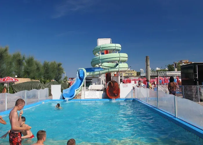 Rivazzurra 3* רימיני